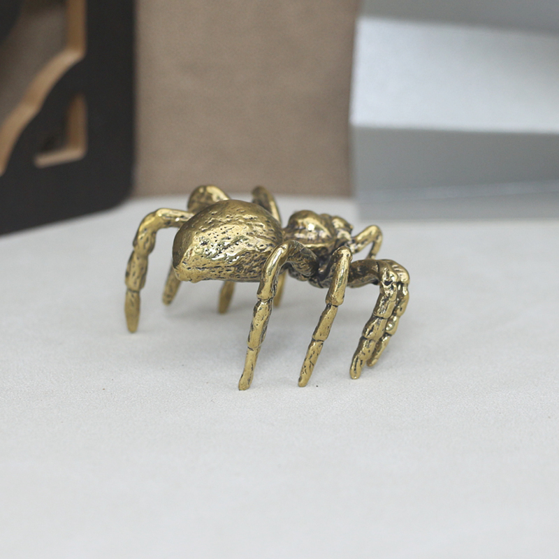 Ottone Horror Spider giocattol - Car Accessories Oman recensione e prezzo